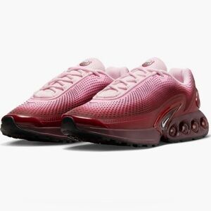 Air Max Dn Sneaker (Women)
Nike
Women